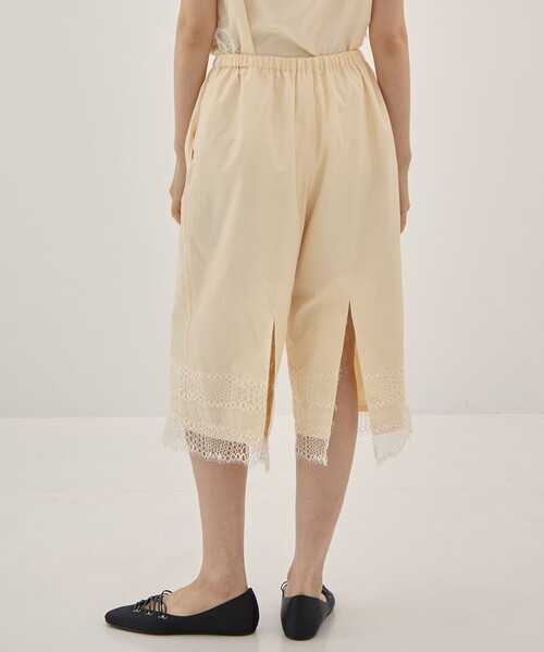 muller of yoshiokubo（ミュラーオブヨシオクボ）の「[muller of yoshiokubo/ミュラー オブ ヨシオクボ]INTER LACE HALF PANTS/レースハーフパンツ（その他パンツ・レディース・アイボリー・38/36）」の16枚目の写真