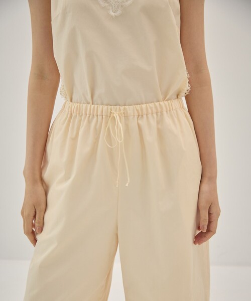 muller of yoshiokubo（ミュラーオブヨシオクボ）の「[muller of yoshiokubo/ミュラー オブ ヨシオクボ]INTER LACE HALF PANTS/レースハーフパンツ（その他パンツ・レディース・アイボリー・38/36）」の15枚目の写真