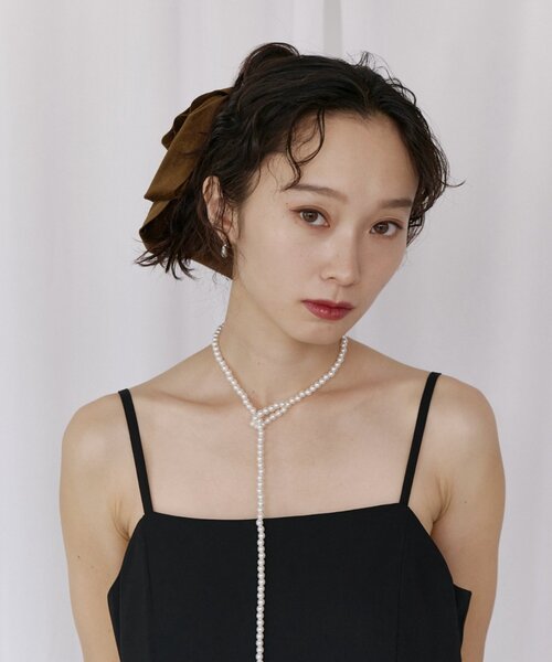 COLONY 2139(コロニートゥーワンスリーナイン)の「ベロアリボンヘアクリップ(バレッタ/ヘアクリップ・レディース・ブラック/グレー/ブラウン・FREE)」の11枚目の写真