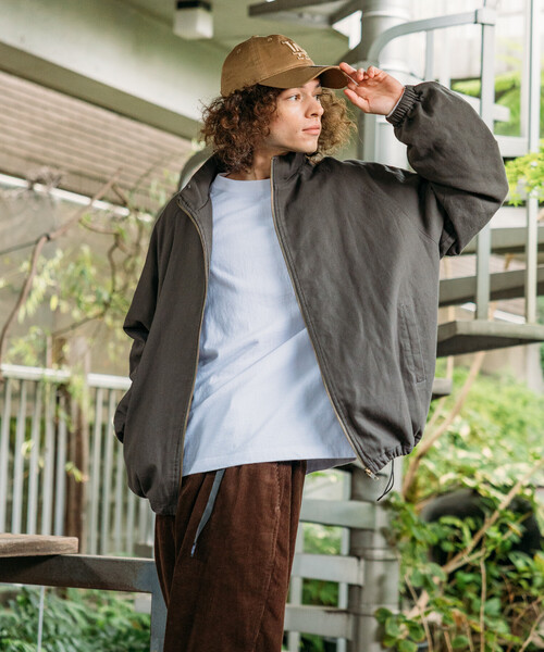 FREAK'S STORE（フリークスストア）の「限定展開中綿 スタンドカラー タックブルゾン（ブルゾン・メンズ・チャコールグレー/ベージュ/ブラウン/ブラック・LARGE/MEDIUM/SMALL）」の19枚目の写真