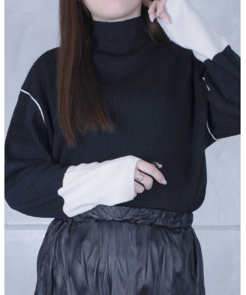 amini(アミニ)の「モックネックバイカラーニットトップス(ニット/セーター・レディース・ブラック系その他/グレー系その他/ホワイト系その他/ブラウン系その他・FREE)」の6枚目の写真