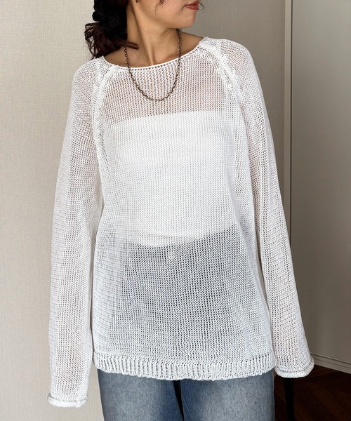 ISOOK（アイスー）の「ラウンドネックメッシュオーバーサイズニット(chiica select) / メッシュニット 長袖 シアー 透かし編み ローゲージ プルオーバー（ニット/セーター・レディース・ホワイト/ブラック・FREE）」の4枚目の写真