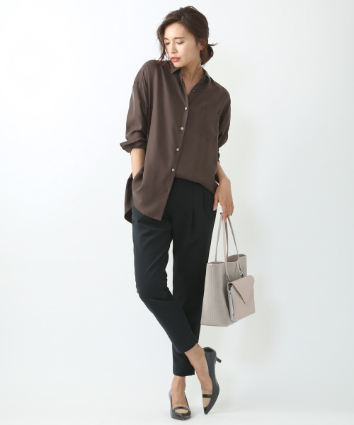qualite（カリテ）の「ドレープビックブラウス（シャツ/ブラウス・レディース・ダークブラウン/カーキ・2）」の14枚目の写真