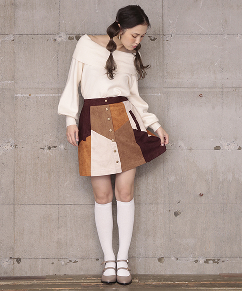 one after another NICE CLAUP（ワンアフターアナザーナイスクラップ）の「前釦台形スカート（スカート・レディース・キャメル/ボルドー/インディゴブルー・FREE）」の14枚目の写真