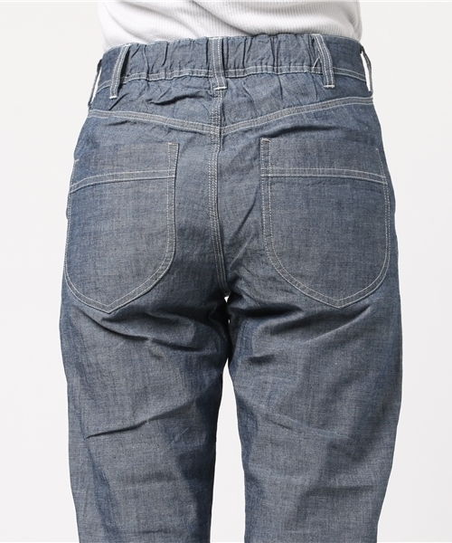 LBC(エルビーシー)の「コットンシャンブレーテーパードパンツ (その他パンツ・レディース・ライトブルー/ブルー/ネイビー・SMALL/MEDIUM/LARGE)」の8枚目の写真