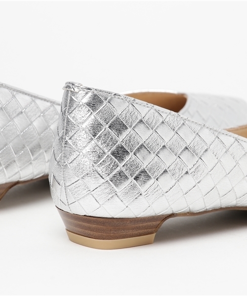 LE TALON（ルタロン）の「2cmバイアスメッシュポインテッド◆（その他シューズ・レディース・ネイビー/シルバー/キャメル/ブラック/グレー/ブラウン系その他/タン・24cm/23.5cm/23cm/24.5cm/22.5cm/22cm/25cm/21.5/25.5cm）」の14枚目の写真