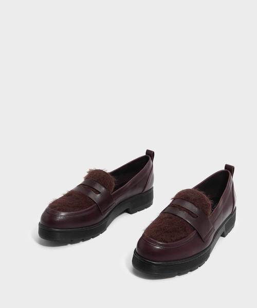 CHARLES & KEITH(チャールズ & キース)の「ファーリーペニーローファー / FURRY PENNY LOAFERS(ローファー・レディース・ブラック/ダークグリーン/バーガンディー・22.5cm/23cm/23.5cm/24.5cm/25cm/25.5cm)」の8枚目の写真