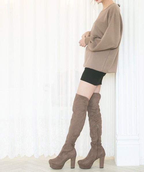 Newlyme（ニューリーミー）の「美脚フィットニーハイブーツ（ブーツ・レディース・ボルドー/ダークブラウン/クリアブラック/モカ/ブラック系その他2/ブラック/ベージュ/ブラック系その他/パープル/キャメル・22.5㎝/22cm/23.5㎝/23㎝/24.5㎝/24㎝/25.5cm/25㎝/26cm/21cm/21.5㎝/25cm/21.5cm）」の16枚目の写真