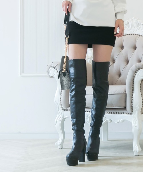 Newlyme（ニューリーミー）の「美脚フィットニーハイブーツ（ブーツ・レディース・ボルドー/ダークブラウン/クリアブラック/モカ/ブラック系その他2/ブラック/ベージュ/ブラック系その他/パープル/キャメル・22.5㎝/22cm/23.5㎝/23㎝/24.5㎝/24㎝/25.5cm/25㎝/26cm/21cm/21.5㎝/25cm/21.5cm）」の12枚目の写真