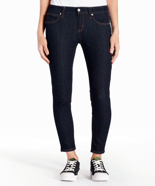 Calvin Klein Jeans(カルヴァンクラインジーンズ)の「ボディー 5ポケット ブラック デニムパンツ(デニムパンツ・レディース・ブラック/ブルー・27inch/24inch/25inch/26inch)」の5枚目の写真