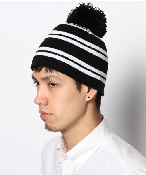 BEAMS（ビームス）の「◎INTERFACE / STRIPE POM POM BEANIE（ニットキャップ/ビーニー・メンズ・ブラック/ワイン・ONE SIZE）」の3枚目の写真