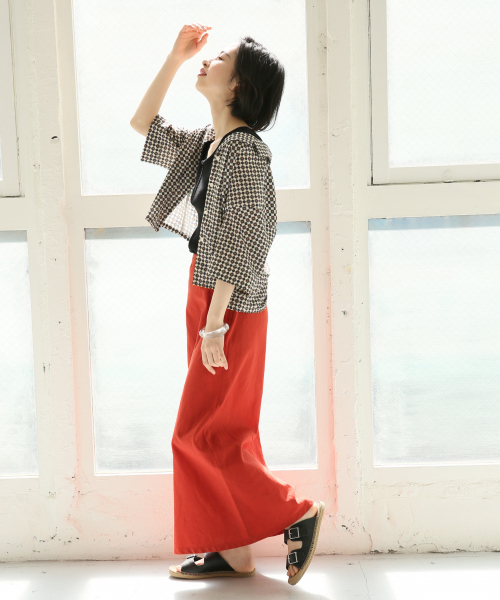 LOWRYS FARM(ローリーズファーム)の「フレンチリネンマーメイドスカート 831211(スカート・レディース・ブラック/ベージュ/レッド/アイボリー・FREE)」の18枚目の写真