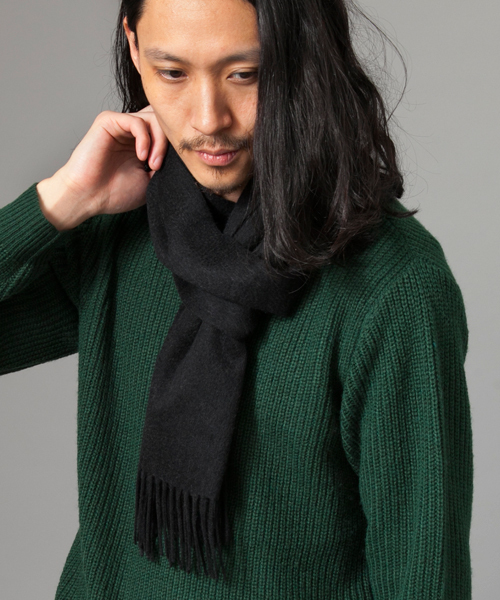 BEAUTY&YOUTH UNITED ARROWS（ビューティーアンドユースユナイテッドアローズ）の「BY PRIMO ソリッドマフラー◆§（マフラー・メンズ・ブラック/ライトグレー/ワインレッド/コバルトブルー・フリー）」の2枚目の写真