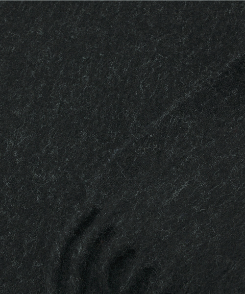 BEAUTY&YOUTH UNITED ARROWS（ビューティーアンドユースユナイテッドアローズ）の「BY PRIMO ソリッドマフラー◆§（マフラー・メンズ・ブラック/ライトグレー/ワインレッド/コバルトブルー・フリー）」の6枚目の写真