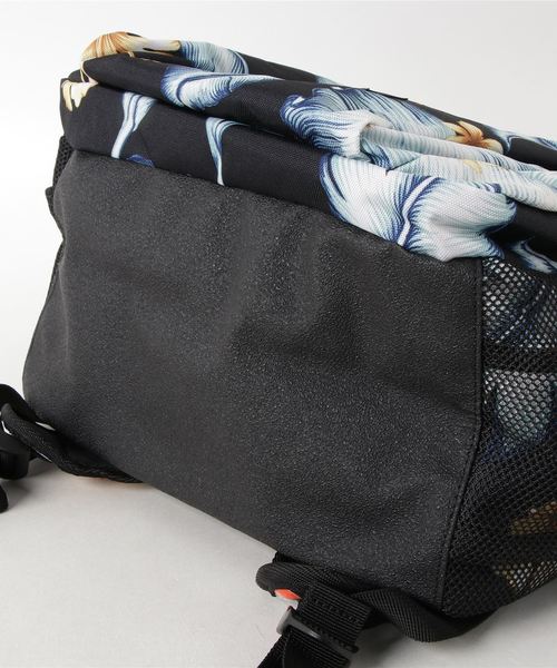 ROXY(ロキシー)の「デイパック ROXY SHADOW SWELL 17L1 ERJBP03845(バックパック/リュック・レディース・ブラック/マルチ・FREE)」の4枚目の写真