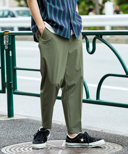 JUNRED（ジュンレッド）の「【テーパードライン】N/Cスムーズイージーアンクルパンツ（その他パンツ・メンズ・ブラック/ベージュ/カーキ・S/M/L）」の3枚目の写真