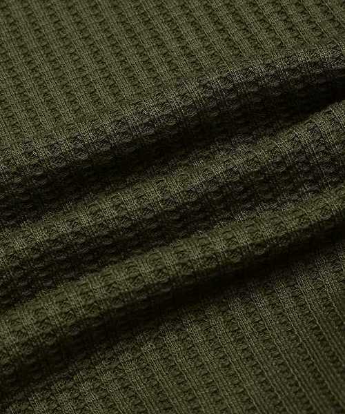 MinoriTY（マイノリティ）の「配色ステッチビッグトレーナー ビッグシルエット（スウェット・メンズ・ブラック/オフホワイト/カーキ・M/L）」の9枚目の写真