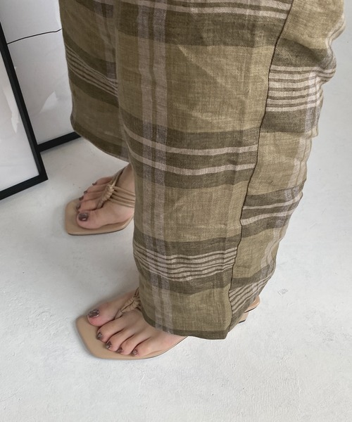 chuclla(チュクラ)の「Strap thongs sandals sb-6 chs71(サンダル・レディース・ホワイト/ブラック/ベージュ・40/38/39/36/37)」の7枚目の写真