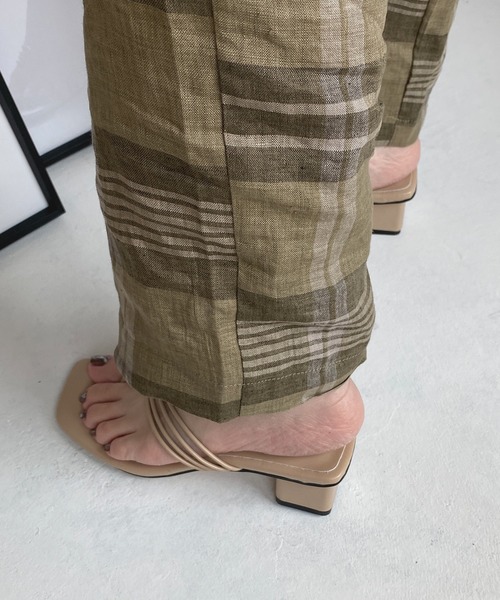 chuclla(チュクラ)の「Strap thongs sandals sb-6 chs71(サンダル・レディース・ホワイト/ブラック/ベージュ・40/38/39/36/37)」の9枚目の写真