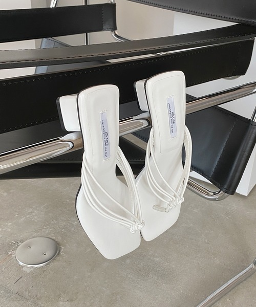 chuclla(チュクラ)の「Strap thongs sandals sb-6 chs71(サンダル・レディース・ホワイト/ブラック/ベージュ・40/38/39/36/37)」の13枚目の写真