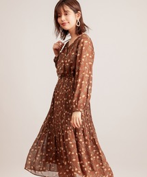 natural couture | 【WEB限定】ランダムプリーツパール釦ワンピース(ワンピース)