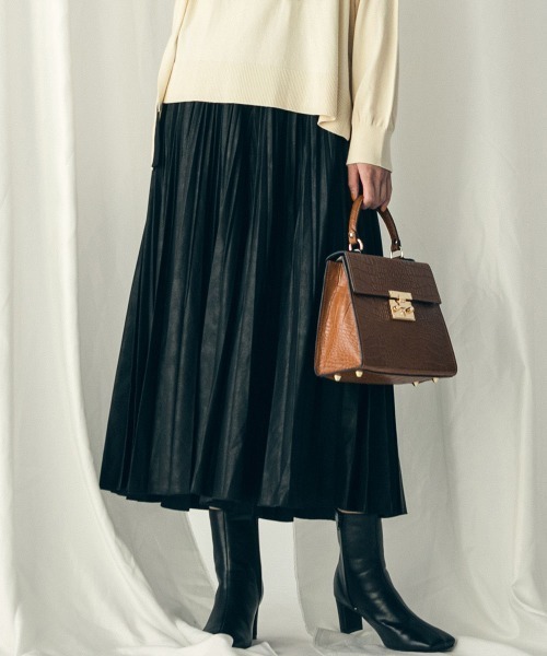 セール aw叶えるパンツ マットフェイクレザープリーツスカーチョ その他パンツ Mayson Grey メイソングレイ のファッション通販 Zozotown