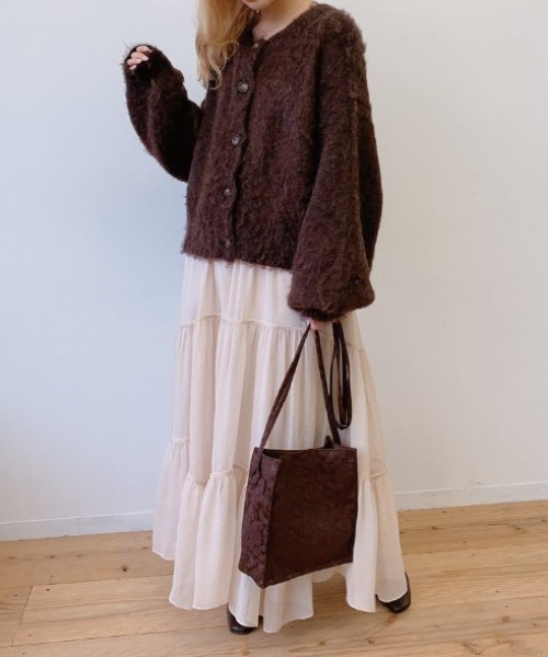 VANNIE U(ヴァニーユー)の「モヘアタッチ2WAYニットカーディガン(カーディガン/ボレロ・レディース・ブラウン/アイボリー/ブルー・FREE)」の22枚目の写真