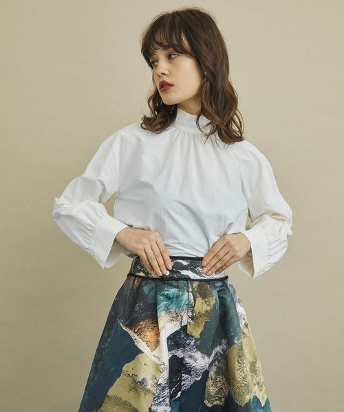 UNITED TOKYO(ユナイテッドトウキョウ)の「スタンドカラーボリュームシャツ(シャツ/ブラウス・レディース・ホワイト/ブラック・0)」の6枚目の写真