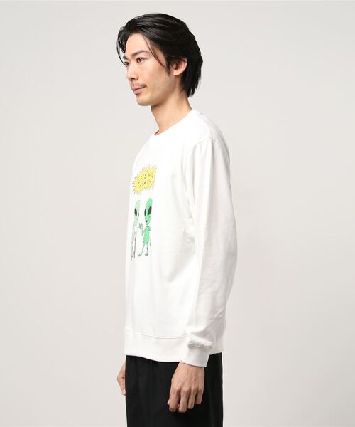 WEGO（ウィゴー）の「WEGO/エイリアンプリントプルオーバー（スウェット・メンズ・ホワイト/ブラック・MEDIUM/LARGE）」の4枚目の写真