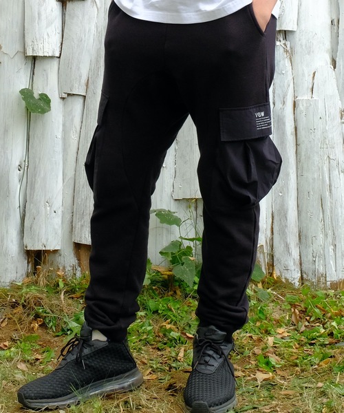 VIRGOwearworks(ヴァルゴウェアワークス)の「VGW SWEAT JOGGER CARGO(スウェットパンツ・メンズ・ブラック/グレー・2/3/4)」の3枚目の写真