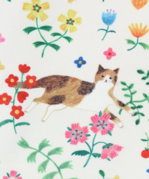 studio CLIP（スタディオクリップ）の「総柄巾着バッグ[ illustrated by AIKO FUKAWA ]（ボディバッグ/ウエストポーチ・レディース・オフホワイト/ブルー・FREE）」の18枚目の写真