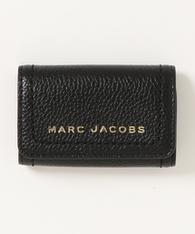 Marc Jacobs ベージュと黒のキーケース 4103XihHCkL.jpg_BO30,255,255,