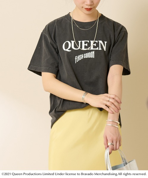 SHENERY（シーナリー）の「QUEEN TEE02（Tシャツ/カットソー・レディース・ブラック・FREE）」の2枚目の写真