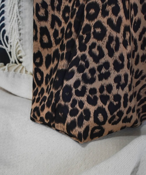 HWG_5(エイチダブルゴー)の「レオパード柄トートバッグ(トートバッグ・レディース・ベージュ/ブラウン・FREE)」の4枚目の写真