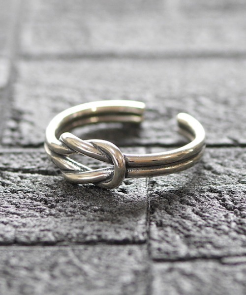 8(eight)(エイト)の「silver925 リング(リング・メンズ・A/B/C/D/E/F/G/H/I/J/K/L/M/N/O/P/Q/R・FREE)」の10枚目の写真