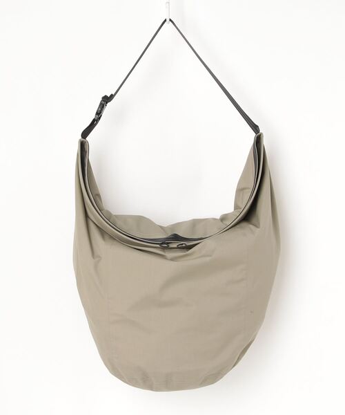 CMF OUTDOOR GARMENT（シーエムエフアウトドアガーメント）の