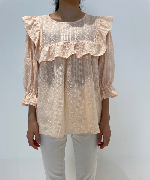 LUREM（ルアム）の「フリルレースブラウス（シャツ/ブラウス・レディース・ブルー/ライトベージュ/ホワイト・FREE）」の6枚目の写真