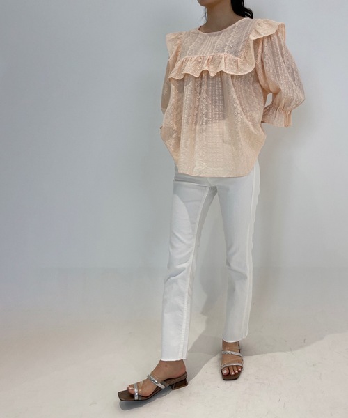 LUREM（ルアム）の「フリルレースブラウス（シャツ/ブラウス・レディース・ブルー/ライトベージュ/ホワイト・FREE）」の11枚目の写真