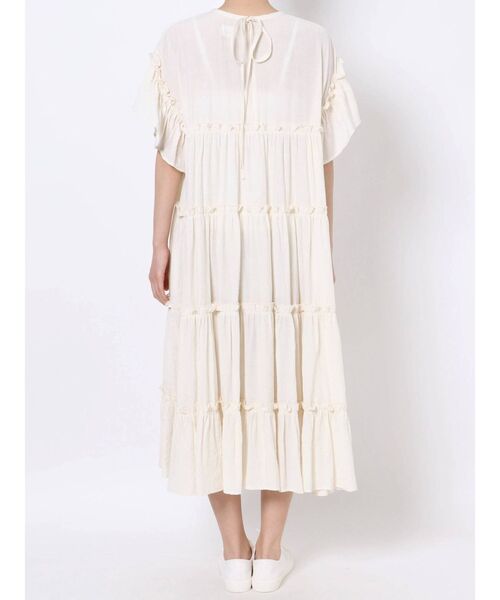 merry jenny（メリージェニー）の「バックリボンティアードワンピース（ワンピース・レディース・ブラック/ベージュ/オフホワイト/ピンク・FREE）」の7枚目の写真