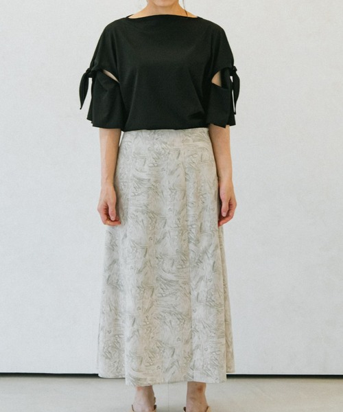 ACCL（エーシーシーエル）の「2WAY袖リボン サマーカットソー（Tシャツ/カットソー・レディース・ブラック/ホワイト・FREE）」の9枚目の写真