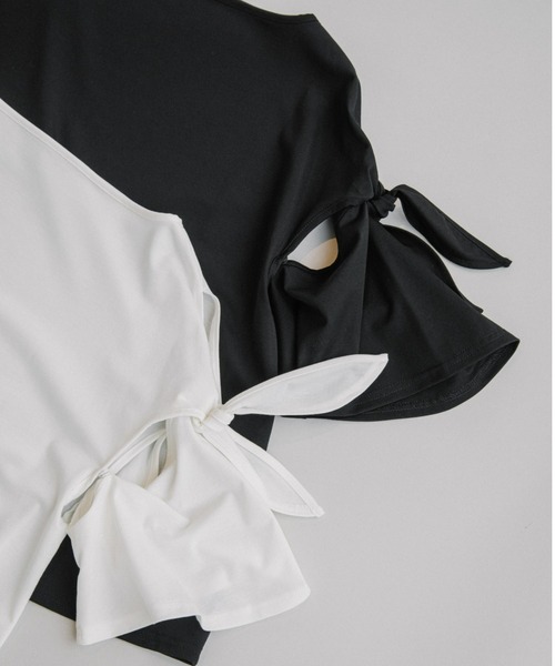 ACCL（エーシーシーエル）の「2WAY袖リボン サマーカットソー（Tシャツ/カットソー・レディース・ブラック/ホワイト・FREE）」の19枚目の写真