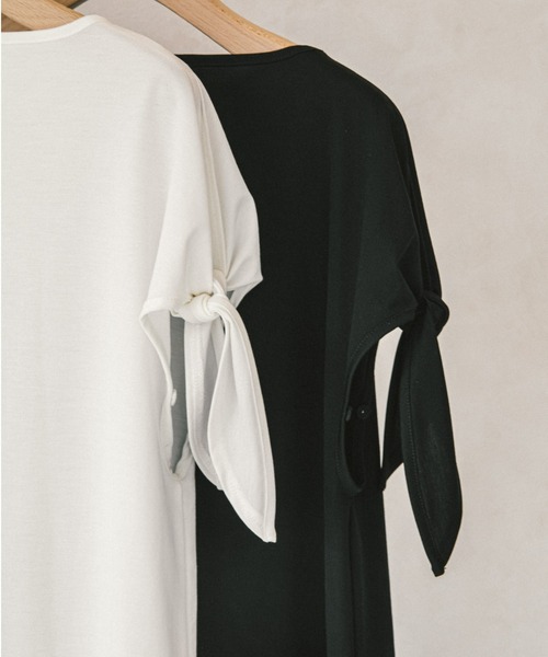 ACCL（エーシーシーエル）の「2WAY袖リボン サマーカットソー（Tシャツ/カットソー・レディース・ブラック/ホワイト・FREE）」の16枚目の写真