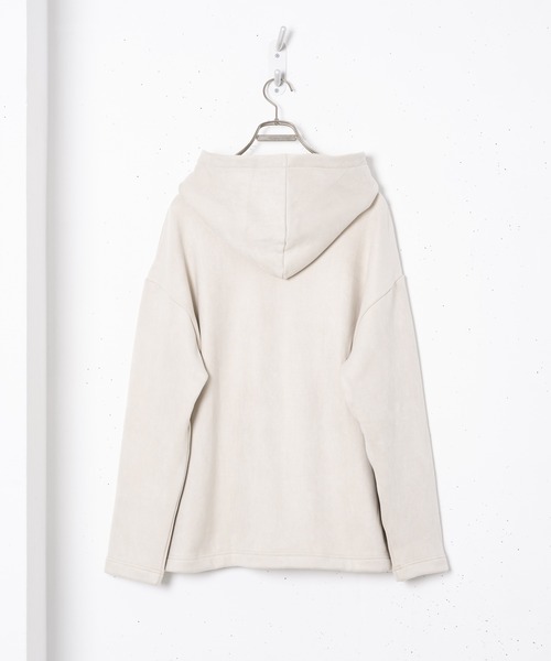 CASPER JOHN（キャスパージョン）の「Boa Bonding Suede High-neck Hoodie/ボアボンディングスウェードハイネックパーカー（パーカー・メンズ・チャコールグレー/ベージュ・SMALL/MEDIUM/LARGE）」の17枚目の写真