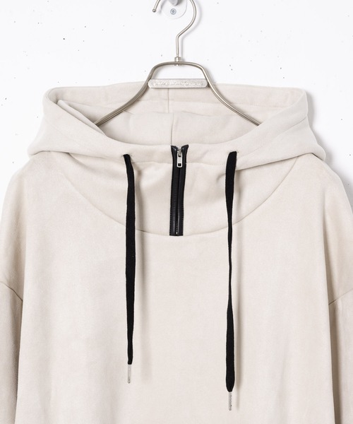 CASPER JOHN（キャスパージョン）の「Boa Bonding Suede High-neck Hoodie/ボアボンディングスウェードハイネックパーカー（パーカー・メンズ・チャコールグレー/ベージュ・SMALL/MEDIUM/LARGE）」の20枚目の写真