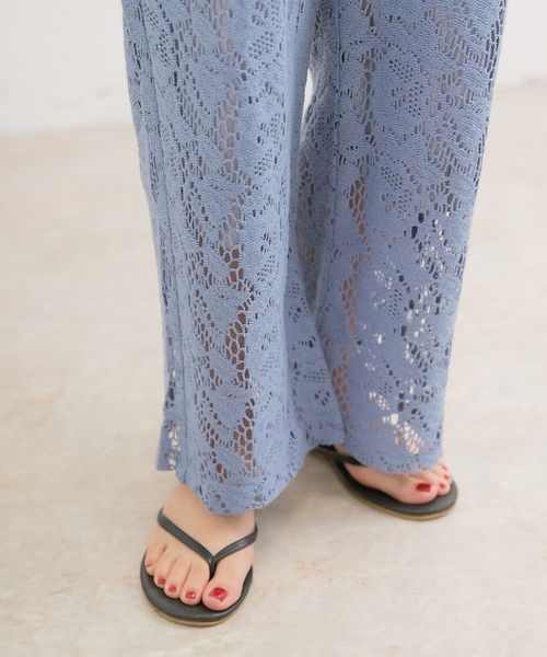 ITEMS URBANRESEARCH（アイテムズ アーバンリサーチ）の「柄編みレースパンツ（その他パンツ・レディース・オフホワイト/チャコールグレー/グレー系その他・FREE）」の8枚目の写真