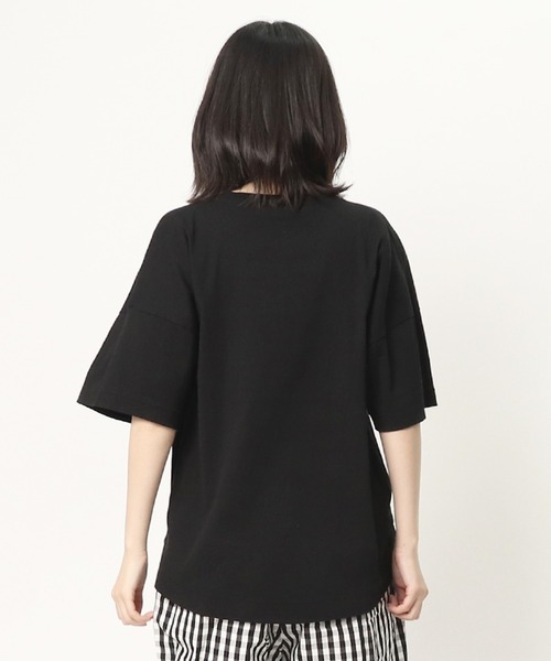 GRANDMA MAMA DAUGHTER（グランマママドーター）の「∴【GRANDMA MAMA DAUGHTER / グランママドーター】VNワイドカットソー TC2014701（Tシャツ/カットソー・レディース・ブラック/ネイビー・1/0）」の4枚目の写真