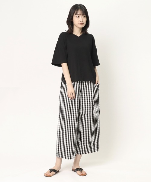 GRANDMA MAMA DAUGHTER（グランマママドーター）の「∴【GRANDMA MAMA DAUGHTER / グランママドーター】VNワイドカットソー TC2014701（Tシャツ/カットソー・レディース・ブラック/ネイビー・1/0）」の6枚目の写真