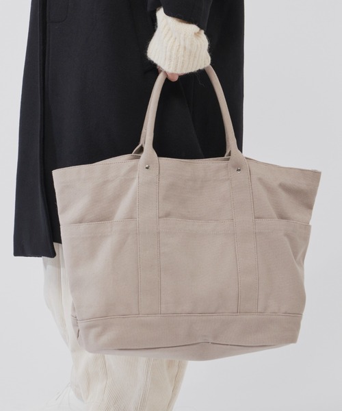 Libra Cue（リブラ キュー）の「ビッグキャンバストートバック（トートバッグ・レディース・グレイッシュベージュ/ネイビー・FREE）」の2枚目の写真