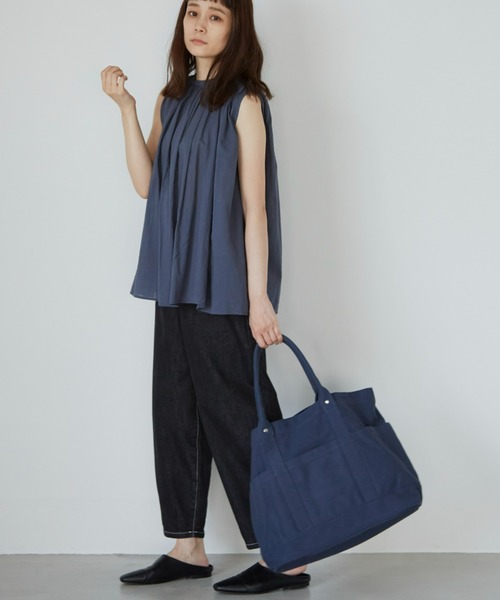 Libra Cue（リブラ キュー）の「ビッグキャンバストートバック（トートバッグ・レディース・グレイッシュベージュ/ネイビー・FREE）」の3枚目の写真