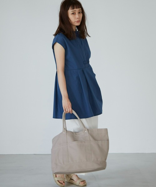 Libra Cue（リブラ キュー）の「ビッグキャンバストートバック（トートバッグ・レディース・グレイッシュベージュ/ネイビー・FREE）」の13枚目の写真